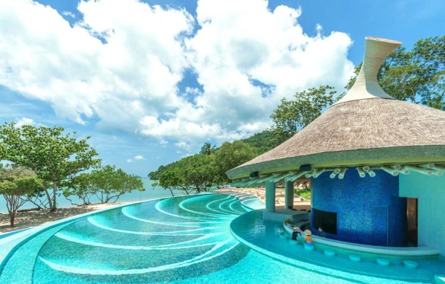 Phuket Hidden Tropical Haven