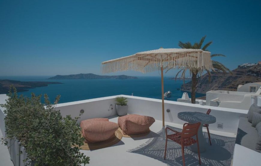 Santorini Fira Romantic Charm