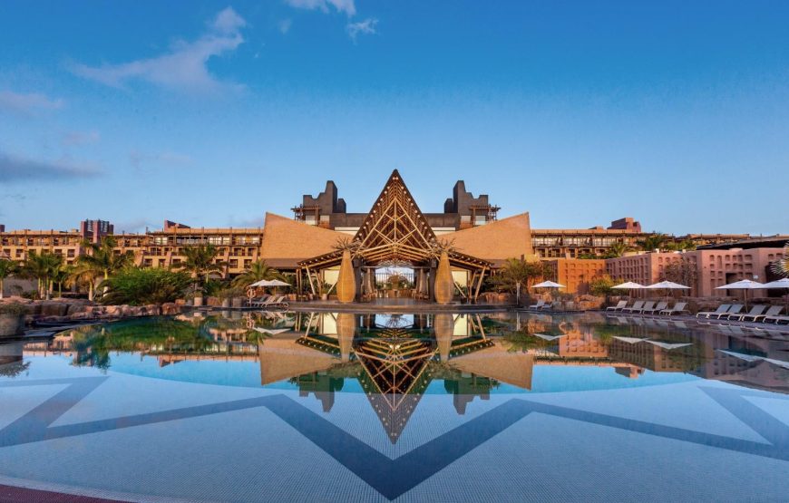 Gran Canaria Tropical Escape