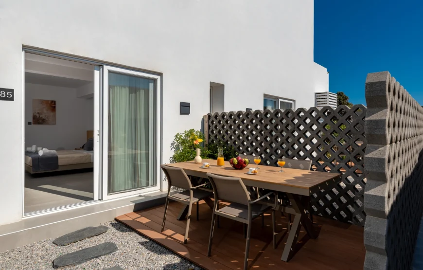 Santorini Seven Nights of Love