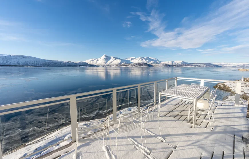 Tromsø Northen Lights Resort Experience