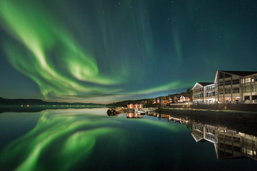 Tromsø Northen Lights Resort Experience